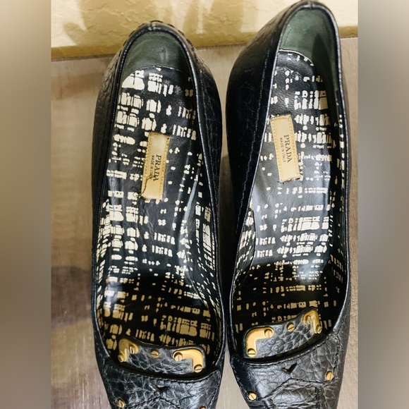 Prada Women’s Black Pointy Heels Size 7. Mary Jane Leather Heels - Picture 5 of 14